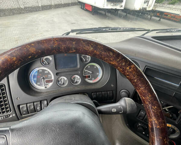 Красный Даф XF 105, объемом двигателя 12.9 л и пробегом 1 тыс. км за 11000 $, фото 4 на Automoto.ua