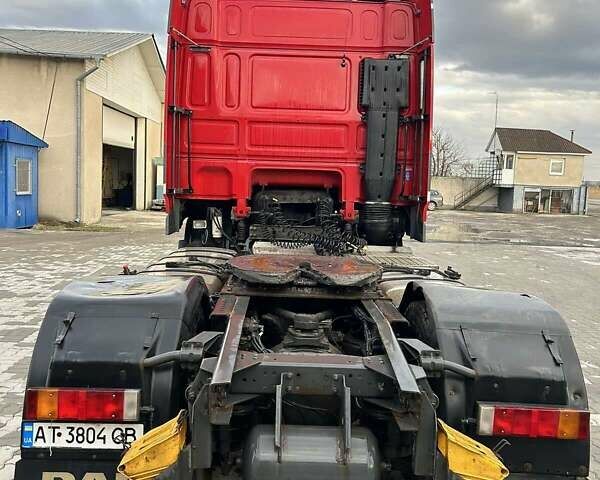 Червоний Даф XF 105, об'ємом двигуна 12 л та пробігом 950 тис. км за 10500 $, фото 1 на Automoto.ua