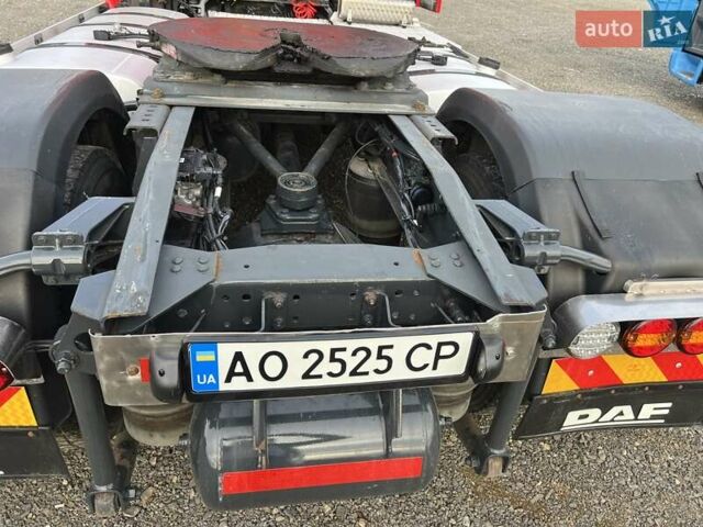 Красный Даф XF 105, объемом двигателя 12.9 л и пробегом 400 тыс. км за 14800 $, фото 7 на Automoto.ua