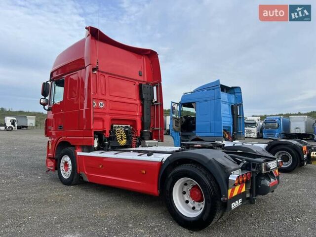 Красный Даф XF 105, объемом двигателя 12.9 л и пробегом 400 тыс. км за 14800 $, фото 9 на Automoto.ua