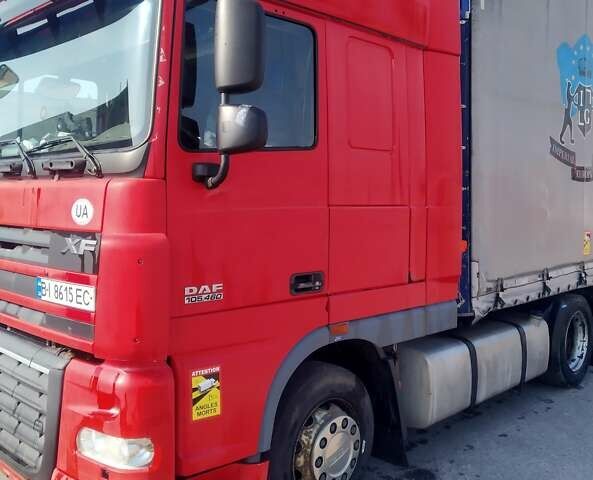 Красный Даф XF 105, объемом двигателя 12.9 л и пробегом 990 тыс. км за 15000 $, фото 1 на Automoto.ua