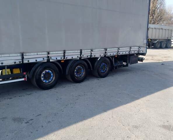 Красный Даф XF 105, объемом двигателя 12.9 л и пробегом 990 тыс. км за 15000 $, фото 5 на Automoto.ua