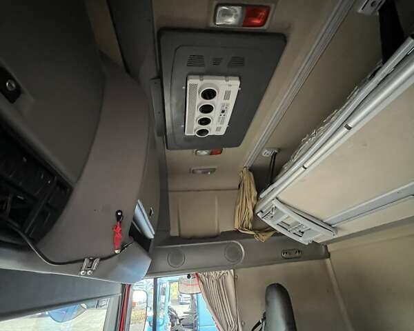 Красный Даф XF 105, объемом двигателя 12.9 л и пробегом 400 тыс. км за 14800 $, фото 4 на Automoto.ua