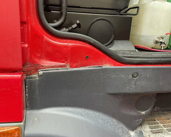 Красный Даф XF 105, объемом двигателя 0 л и пробегом 1 тыс. км за 15000 $, фото 1 на Automoto.ua