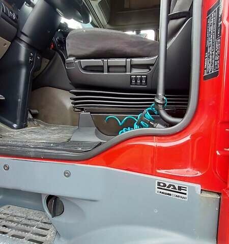 Красный Даф XF 105, объемом двигателя 0 л и пробегом 826 тыс. км за 17900 $, фото 15 на Automoto.ua