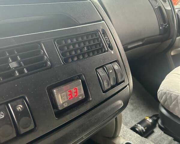 Красный Даф XF 105, объемом двигателя 12 л и пробегом 685 тыс. км за 16900 $, фото 9 на Automoto.ua