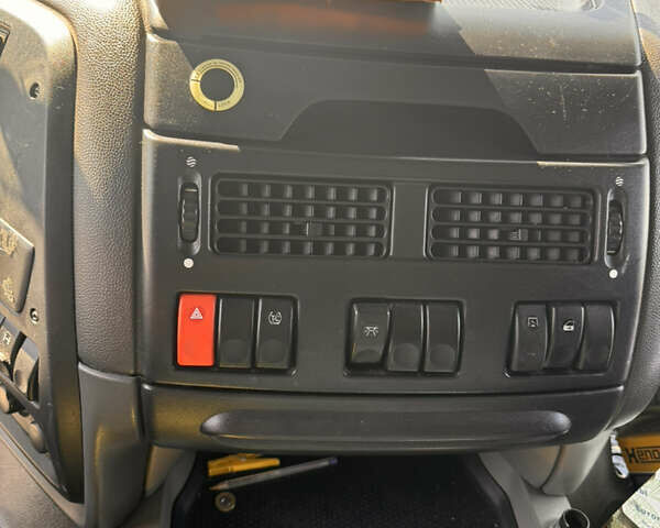 Даф XF 105, объемом двигателя 0 л и пробегом 770 тыс. км за 11900 $, фото 14 на Automoto.ua