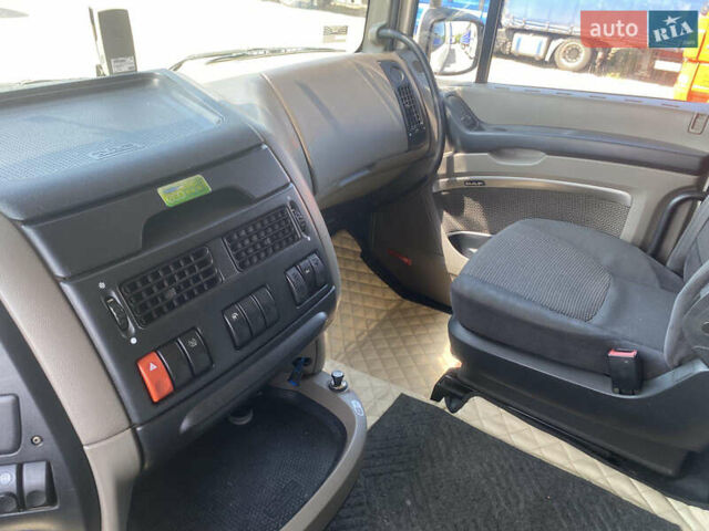 Даф XF 105, объемом двигателя 0 л и пробегом 931 тыс. км за 30000 $, фото 8 на Automoto.ua
