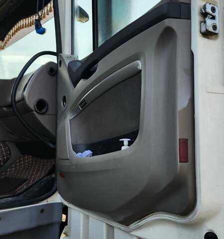 Даф XF 105, объемом двигателя 0 л и пробегом 780 тыс. км за 12500 $, фото 1 на Automoto.ua