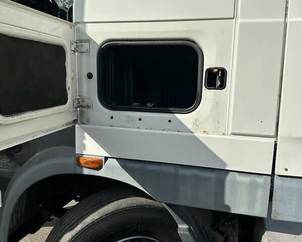 Даф XF 105, объемом двигателя 0 л и пробегом 972 тыс. км за 14000 $, фото 5 на Automoto.ua