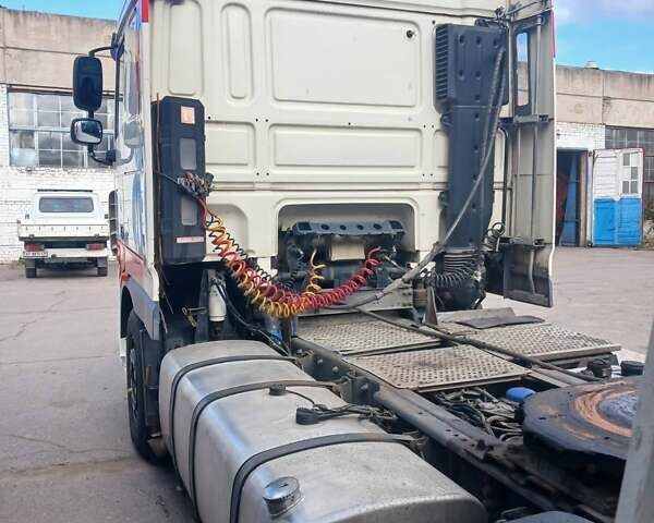 Даф XF 105, объемом двигателя 13 л и пробегом 887 тыс. км за 16000 $, фото 4 на Automoto.ua