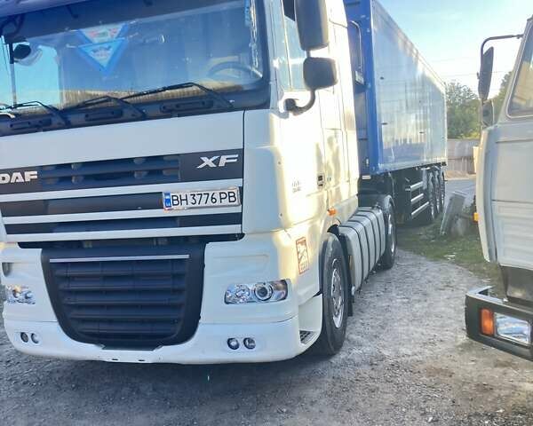 Даф XF 105, объемом двигателя 12 л и пробегом 900 тыс. км за 15500 $, фото 2 на Automoto.ua