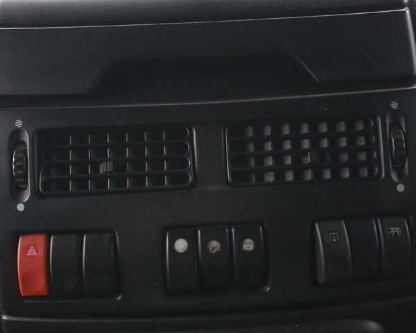 Жовтий Даф XF 105, об'ємом двигуна 12.9 л та пробігом 1 тис. км за 27500 $, фото 21 на Automoto.ua