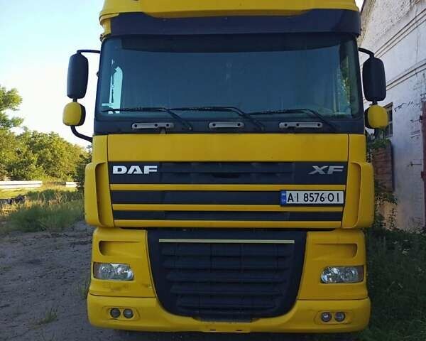 Желтый Даф XF 105, объемом двигателя 12.9 л и пробегом 1 тыс. км за 13000 $, фото 3 на Automoto.ua