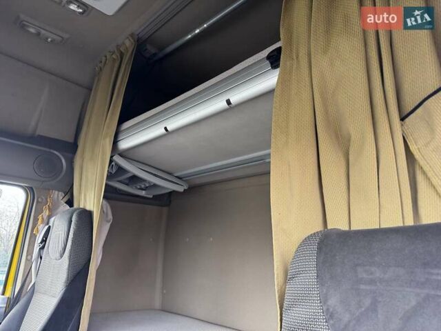 Даф XF 105 2013 у Вінниці на Automoto.ua Жовтий Даф XF 105, об'ємом двигуна 12.9 л та пробігом 870 тис. км за 18500 $, фото 13 на Automoto.ua