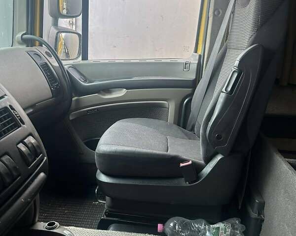 Желтый Даф XF 105, объемом двигателя 12.9 л и пробегом 800 тыс. км за 15500 $, фото 5 на Automoto.ua