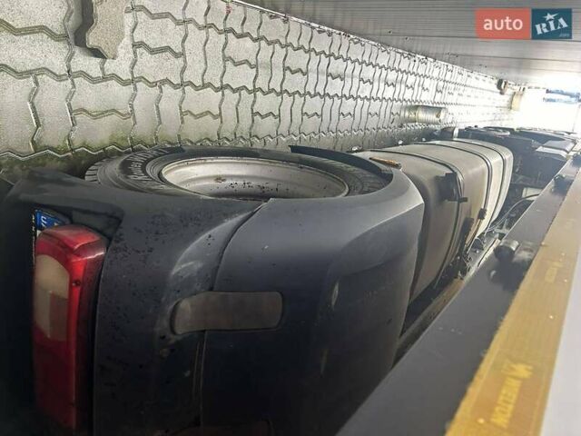 Желтый Даф XF 105, объемом двигателя 12.9 л и пробегом 800 тыс. км за 15500 $, фото 3 на Automoto.ua