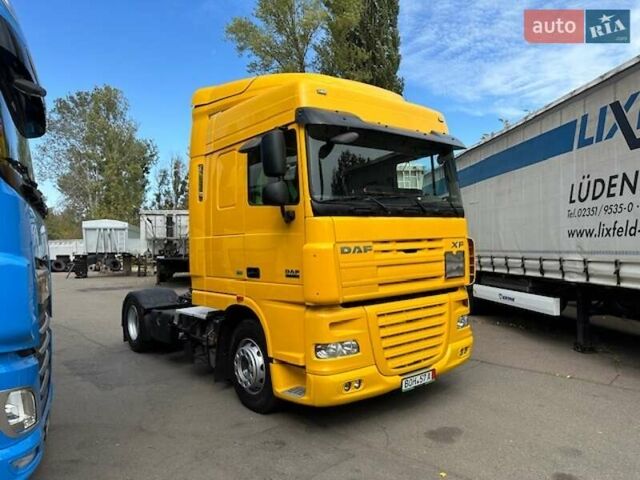 Желтый Даф XF 105, объемом двигателя 12.9 л и пробегом 1 тыс. км за 18500 $, фото 1 на Automoto.ua