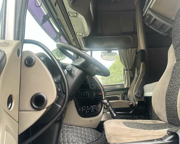 Серый Даф XF 105, объемом двигателя 12.91 л и пробегом 1000 тыс. км за 12500 $, фото 10 на Automoto.ua