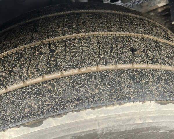 Сірий Даф XF 105, об'ємом двигуна 12.9 л та пробігом 2 тис. км за 10000 $, фото 7 на Automoto.ua