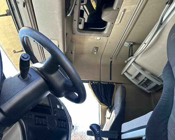 Серый Даф XF 105, объемом двигателя 12.9 л и пробегом 900 тыс. км за 13100 $, фото 15 на Automoto.ua