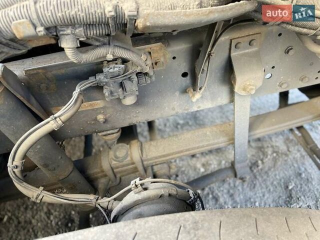 Серый Даф XF 105, объемом двигателя 0 л и пробегом 1000 тыс. км за 18700 $, фото 21 на Automoto.ua