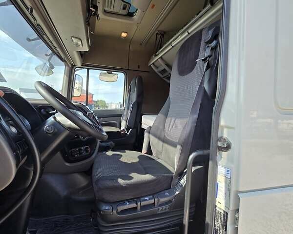 Серый Даф XF 105, объемом двигателя 12.9 л и пробегом 705 тыс. км за 18900 $, фото 12 на Automoto.ua