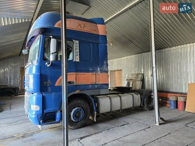 Синій Даф XF 105, об'ємом двигуна 12.9 л та пробігом 140 тис. км за 8500 $, фото 7 на Automoto.ua