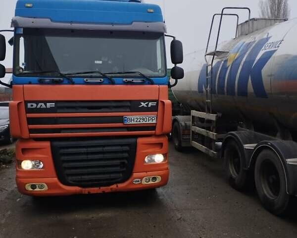 Синій Даф XF 105, об'ємом двигуна 12.9 л та пробігом 1 тис. км за 12500 $, фото 3 на Automoto.ua