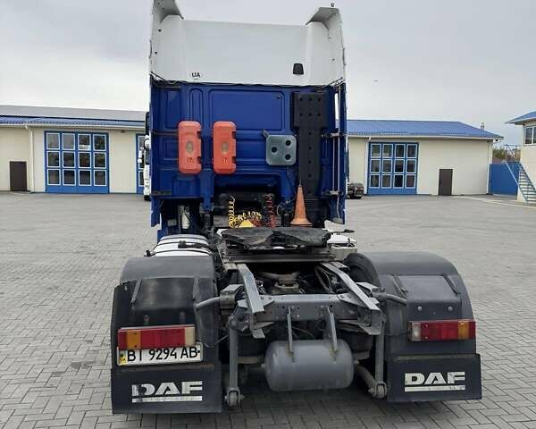 Даф XF 105 2006 у Кременчуге на Automoto.ua Синій Даф XF 105, об'ємом двигуна 12.9 л та пробігом 1 тис. км за 9800 $, фото 7 на Automoto.ua