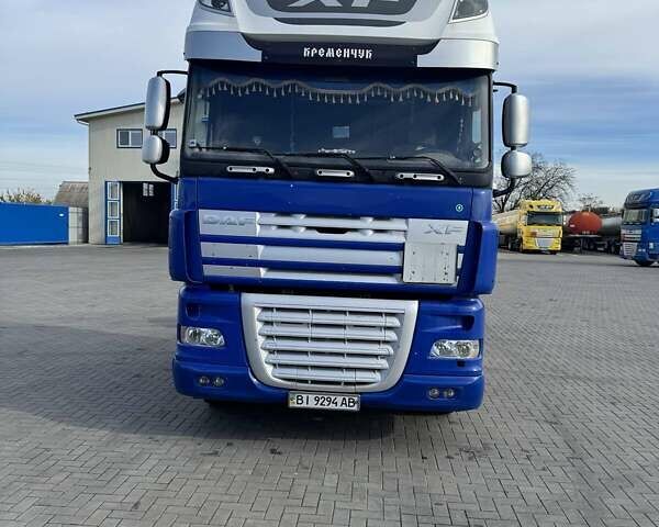 Даф XF 105 2006 у Кременчуге на Automoto.ua Синій Даф XF 105, об'ємом двигуна 12.9 л та пробігом 1 тис. км за 9800 $, фото 1 на Automoto.ua