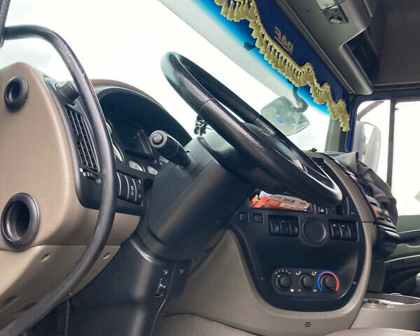 Синій Даф XF 105, об'ємом двигуна 12.9 л та пробігом 990 тис. км за 11500 $, фото 5 на Automoto.ua