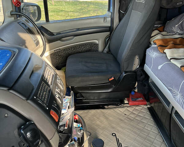 Даф XF 105 2007 у Чорноморську (Іллічівську) на Automoto.ua Синій Даф XF 105, об'ємом двигуна 12.9 л та пробігом 1 тис. км за 5900 $, фото 10 на Automoto.ua