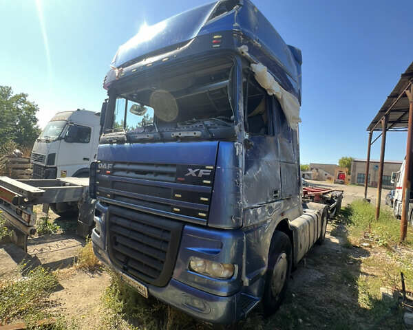 Даф XF 105 2007 у Чорноморську (Іллічівську) на Automoto.ua Синій Даф XF 105, об'ємом двигуна 12.9 л та пробігом 1 тис. км за 5900 $, фото 12 на Automoto.ua