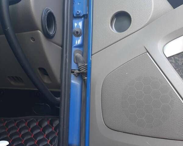 Синий Даф XF 105, объемом двигателя 12.9 л и пробегом 2 тыс. км за 12000 $, фото 17 на Automoto.ua