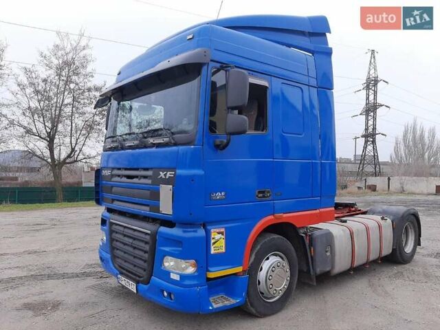 Синий Даф XF 105, объемом двигателя 12.9 л и пробегом 2 тыс. км за 12000 $, фото 3 на Automoto.ua