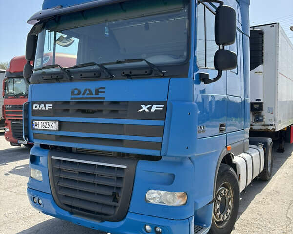 Синий Даф XF 105, объемом двигателя 0 л и пробегом 100 тыс. км за 15500 $, фото 2 на Automoto.ua