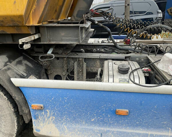 Синий Даф XF 105, объемом двигателя 12.9 л и пробегом 400 тыс. км за 10000 $, фото 2 на Automoto.ua