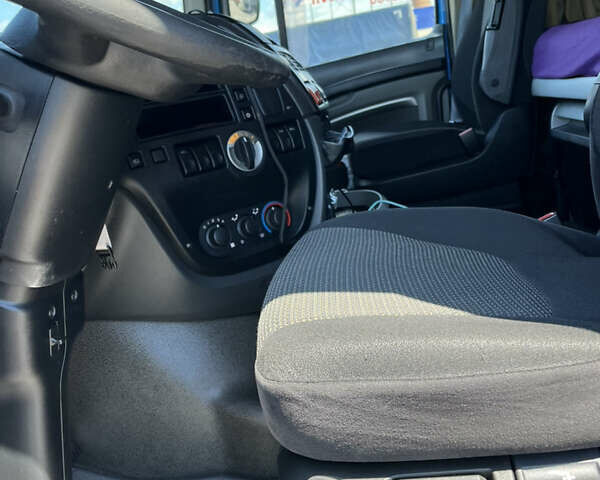 Синий Даф XF 105, объемом двигателя 0 л и пробегом 999 тыс. км за 22500 $, фото 24 на Automoto.ua