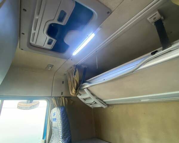 Синий Даф XF 105, объемом двигателя 12.9 л и пробегом 875 тыс. км за 15000 $, фото 7 на Automoto.ua