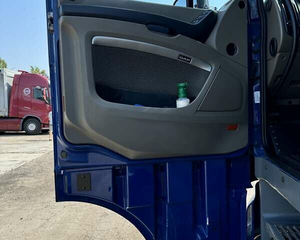 Синій Даф XF 105, об'ємом двигуна 12.9 л та пробігом 880 тис. км за 18000 $, фото 13 на Automoto.ua