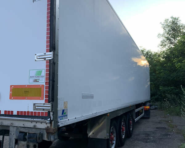 Зеленый Даф XF 105, объемом двигателя 12.9 л и пробегом 999 тыс. км за 32000 $, фото 3 на Automoto.ua