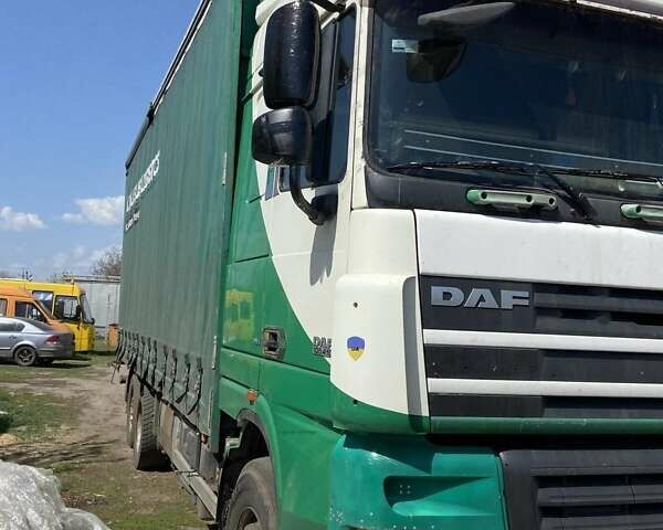 Зелений Даф XF 105, об'ємом двигуна 12.9 л та пробігом 900 тис. км за 27000 $, фото 1 на Automoto.ua