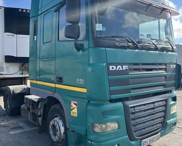 Зеленый Даф XF 105, объемом двигателя 12.9 л и пробегом 145 тыс. км за 11900 $, фото 2 на Automoto.ua