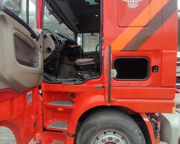 Помаранчевий Даф XF 105, об'ємом двигуна 12 л та пробігом 125 тис. км за 9500 $, фото 4 на Automoto.ua