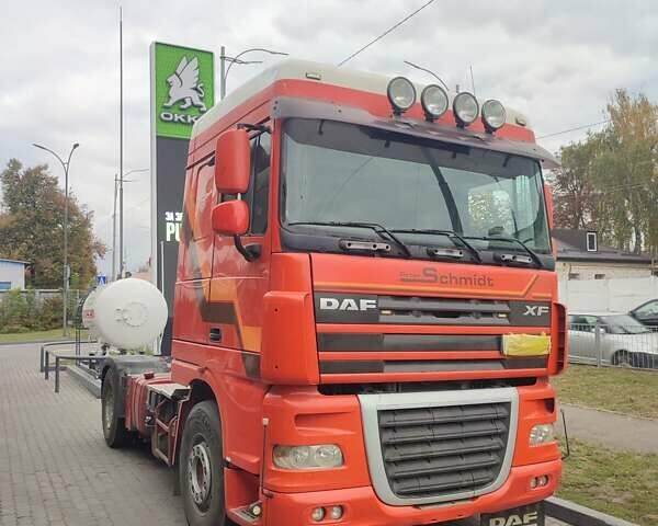 Помаранчевий Даф XF 105, об'ємом двигуна 12 л та пробігом 125 тис. км за 9500 $, фото 7 на Automoto.ua