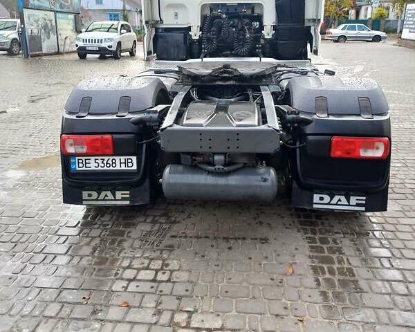 Белый Даф XF 106, объемом двигателя 12.9 л и пробегом 900 тыс. км за 24000 $, фото 6 на Automoto.ua