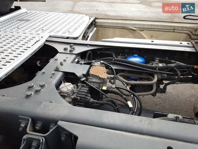 Белый Даф XF 106, объемом двигателя 12.9 л и пробегом 953 тыс. км за 19000 $, фото 5 на Automoto.ua