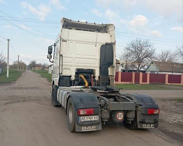 Білий Даф XF 106, об'ємом двигуна 0 л та пробігом 700 тис. км за 24500 $, фото 2 на Automoto.ua