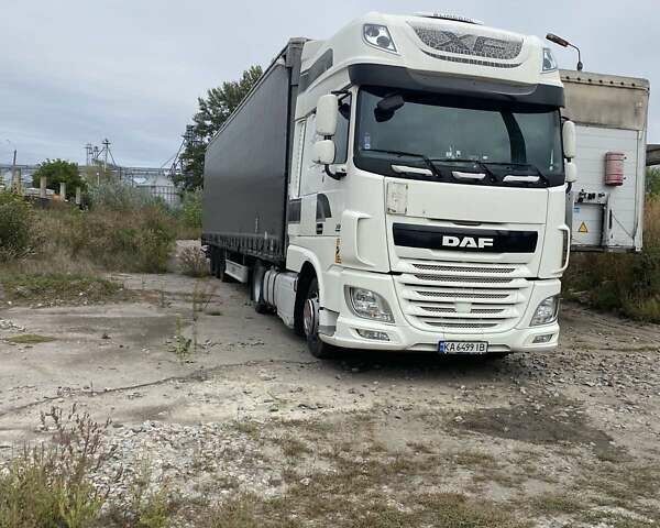 Белый Даф XF 106, объемом двигателя 12.9 л и пробегом 900 тыс. км за 32000 $, фото 1 на Automoto.ua